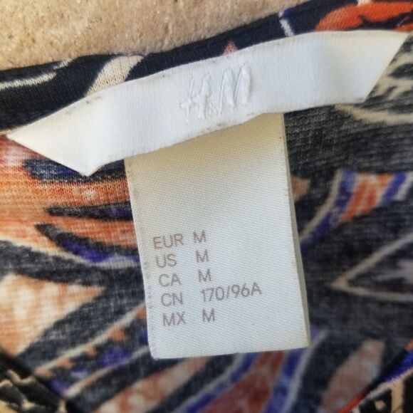 H&M Sleevelees Open Back Animal Print Dress SZ M - Picture 4 of 15